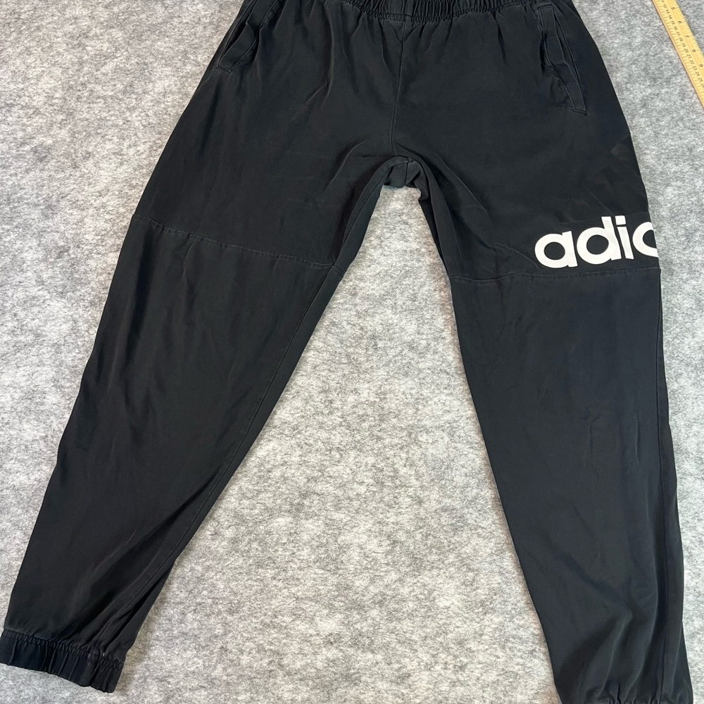 Adidas Men’s Black Jogger Pants sweats